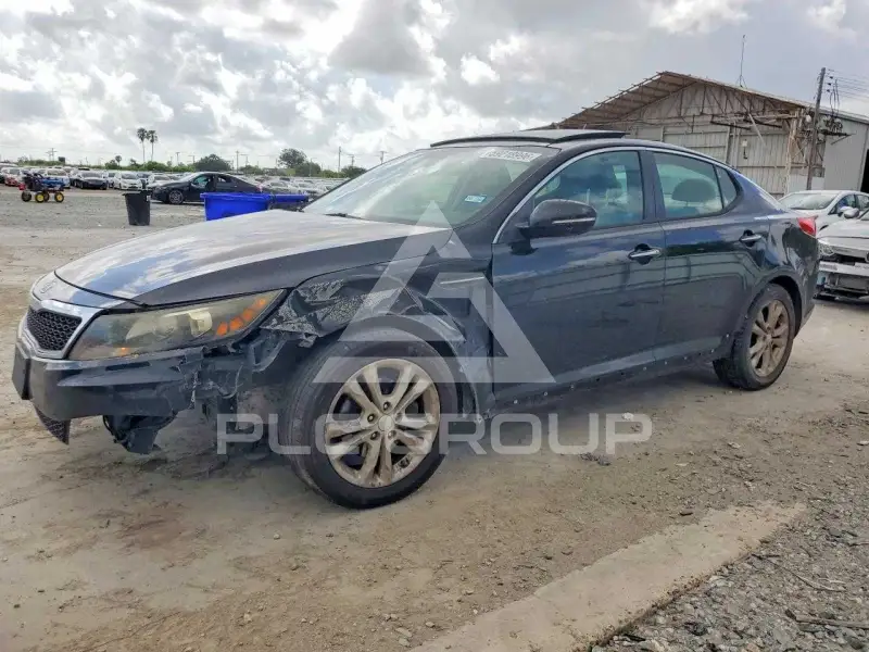 2012 KIA Optima photo