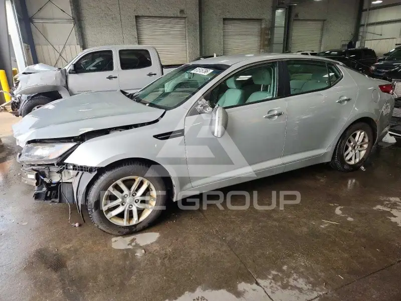2012 KIA Optima фото