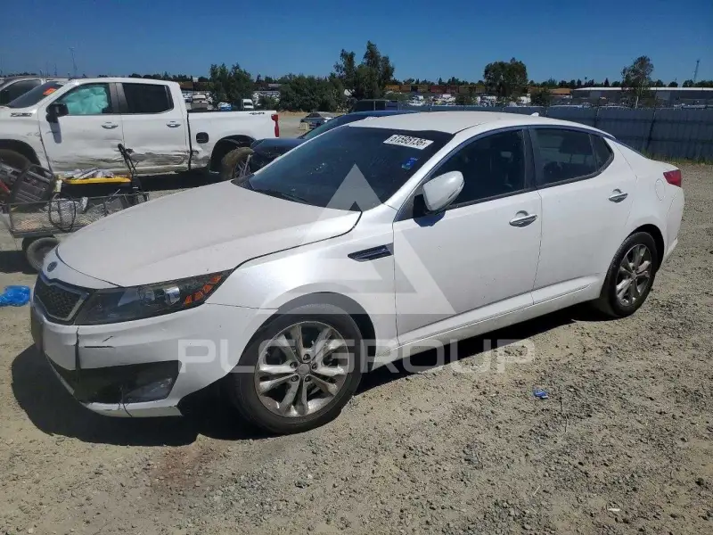 2012 KIA Optima photo