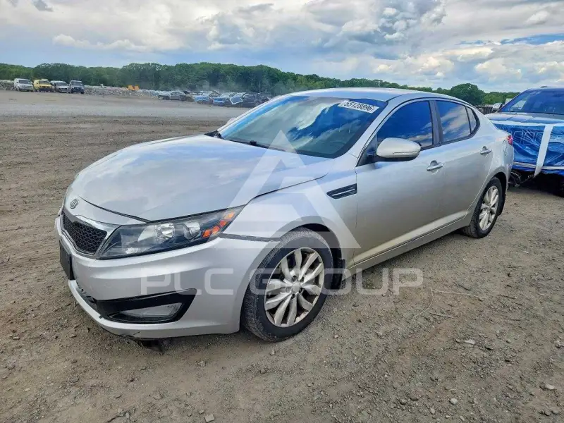 2012 KIA Optima фото