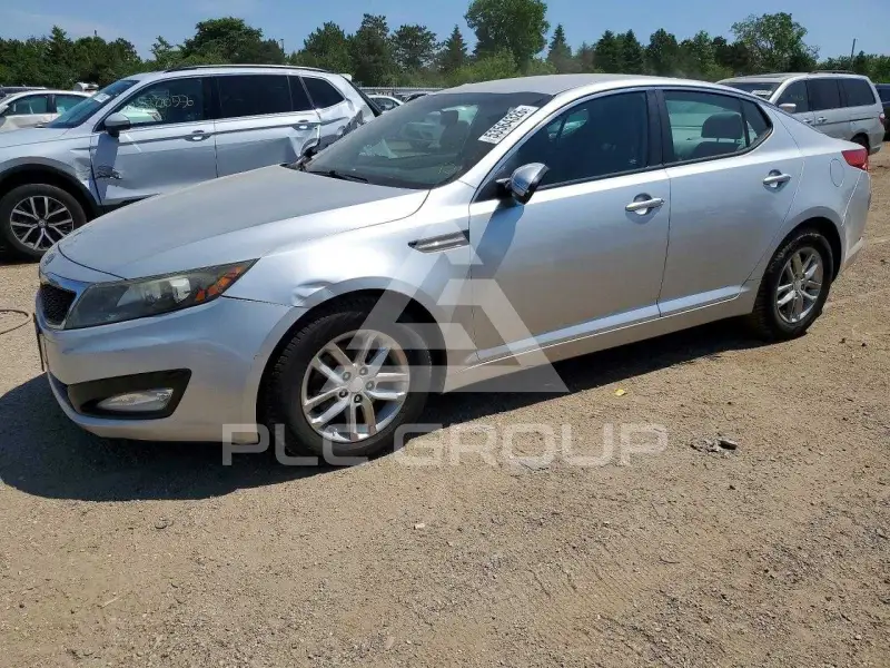 2012 KIA Optima photo
