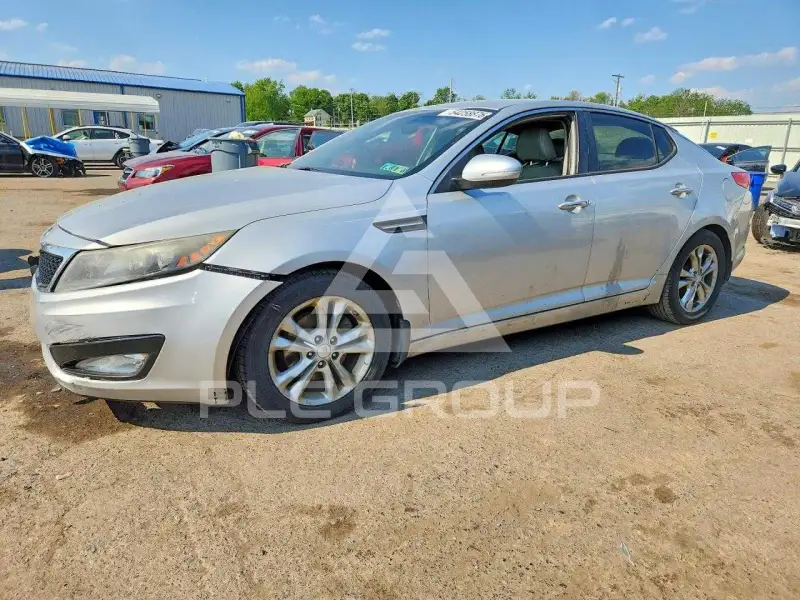 2012 KIA Optima фото
