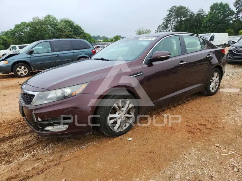 2012 KIA Optima photo