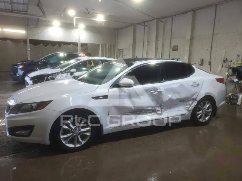 2012 KIA Optima фото