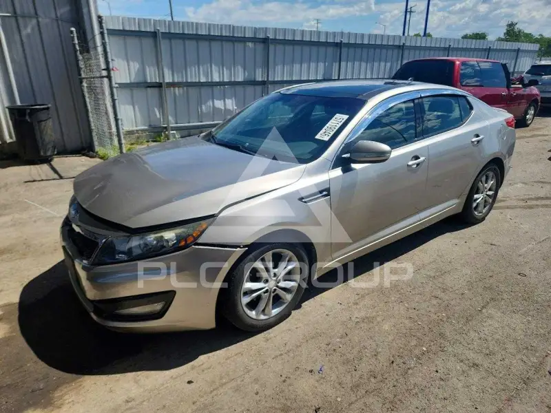 2012 KIA Optima фото