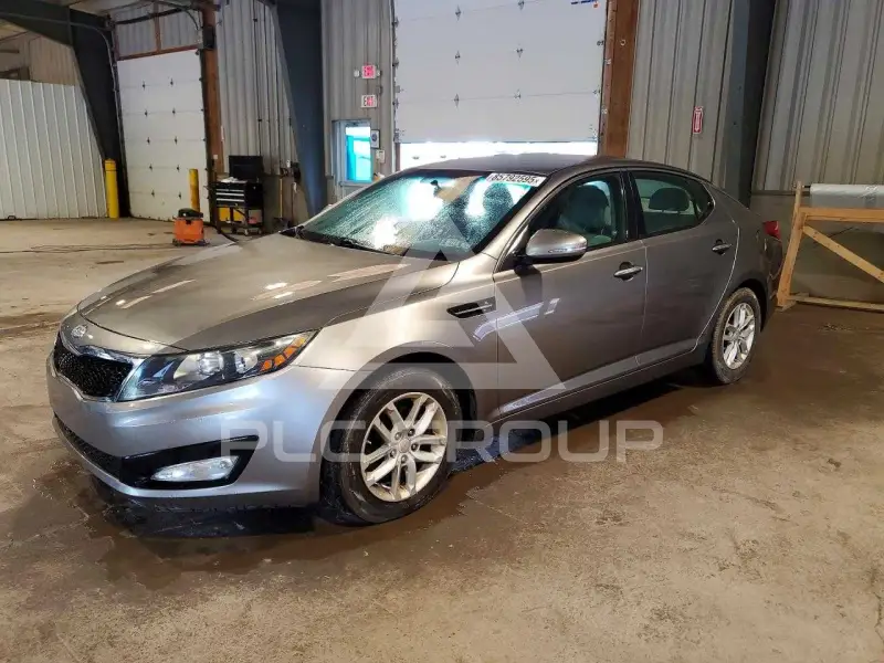 2012 KIA Optima photo