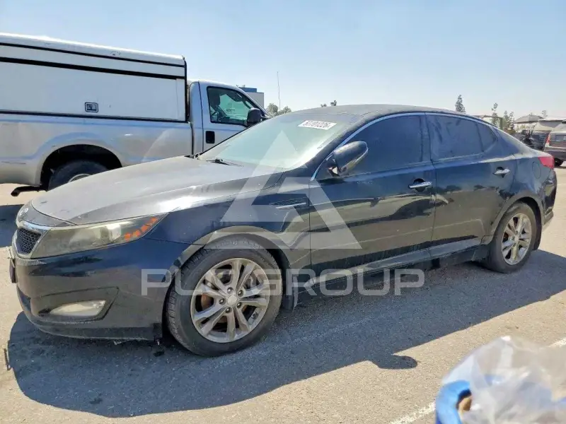 2012 KIA Optima photo