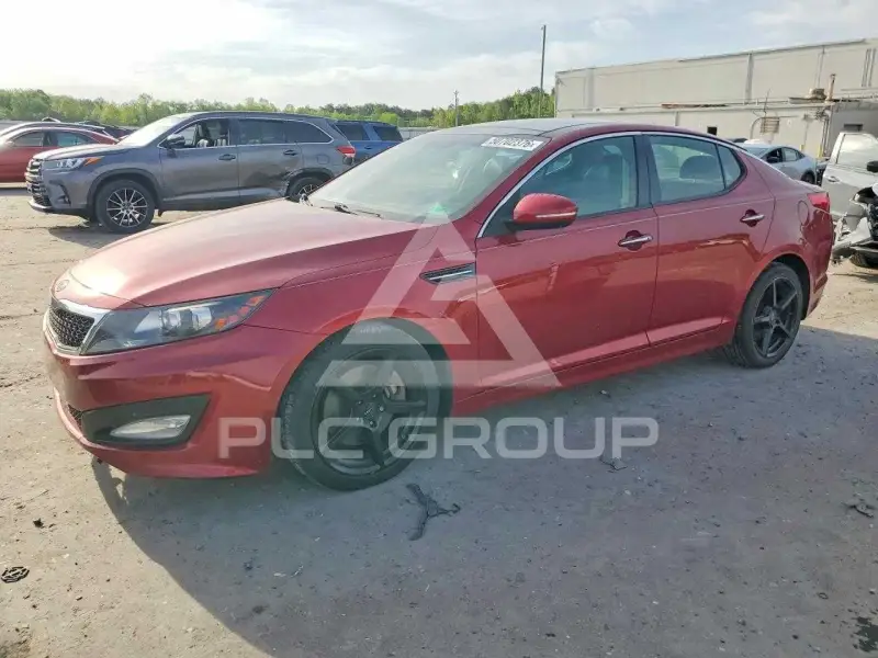 2012 KIA Optima photo