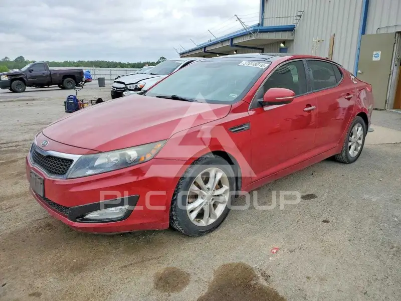 2012 KIA Optima photo