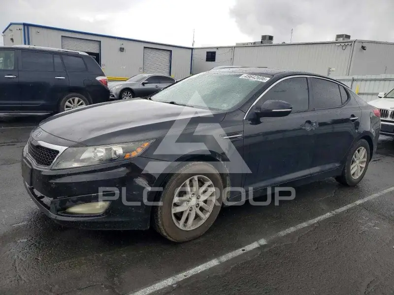 2012 KIA Optima photo