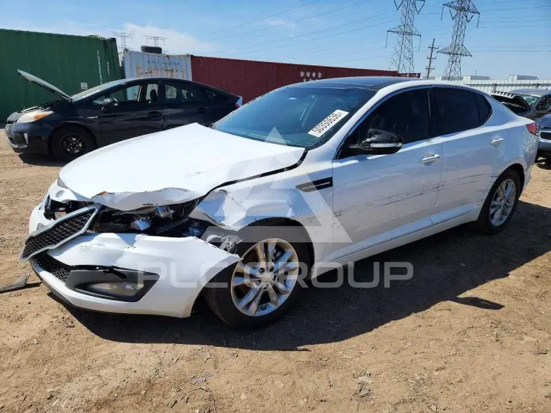 2012 KIA Optima photo