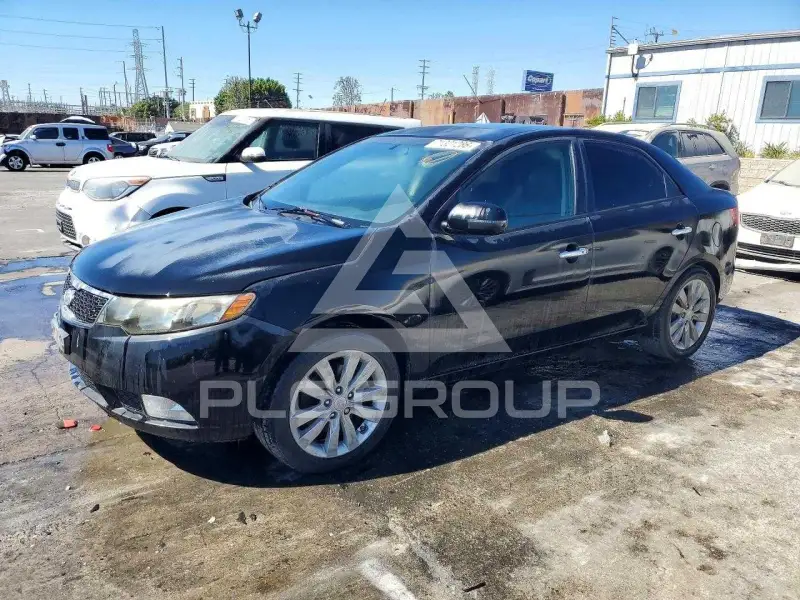 2012 KIA Forte фото