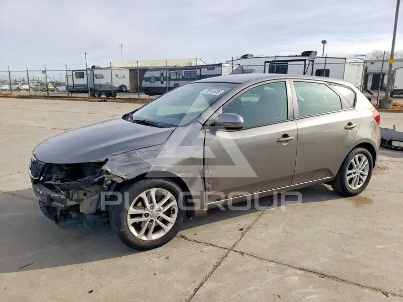2012 KIA Forte фото
