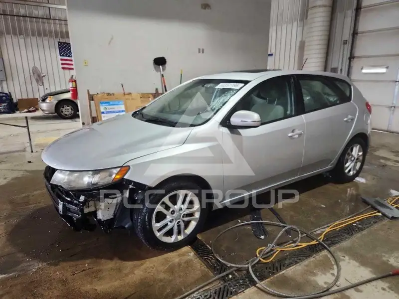 2012 KIA Forte photo