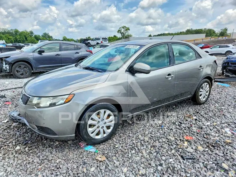 2012 KIA Forte фото