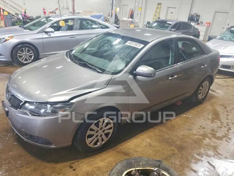 2012 KIA Forte фото