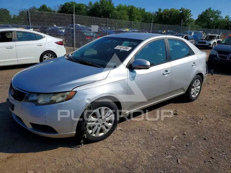 2012 KIA Forte photo