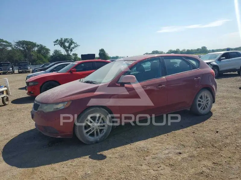 2012 KIA Forte фото