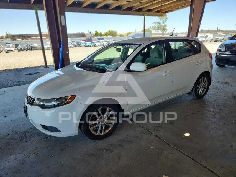 2012 KIA Forte фото