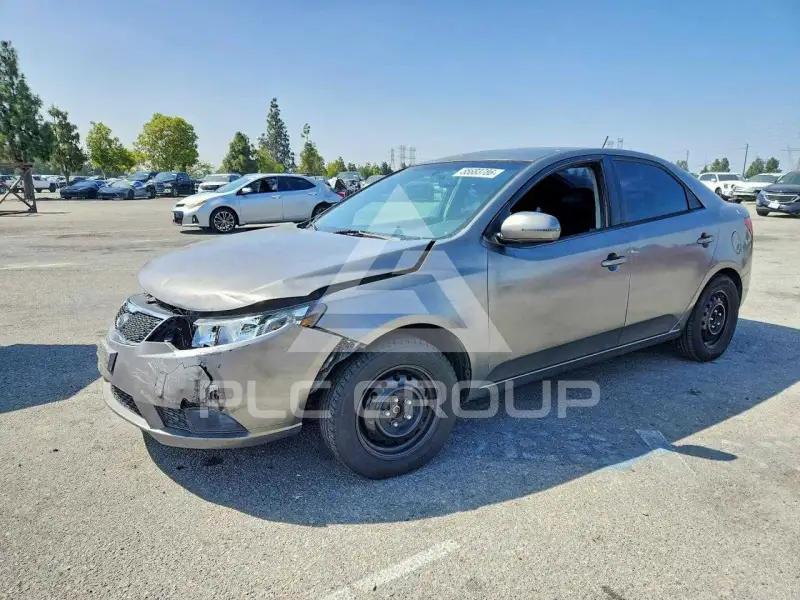 2012 KIA Forte фото