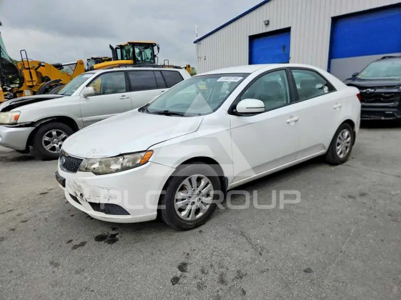 2012 KIA Forte фото