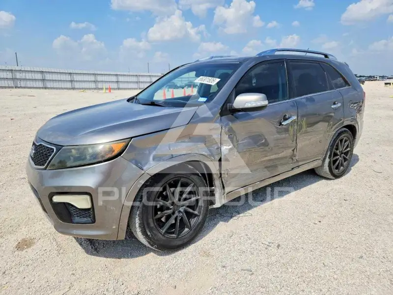 2012 KIA Sorento фото