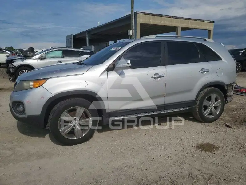 2012 KIA Sorento photo
