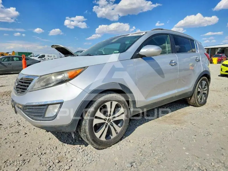 2012 KIA Sportage photo