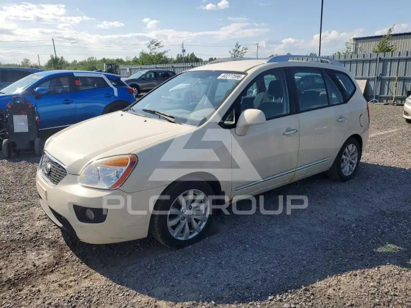 2012 KIA Rondo фото