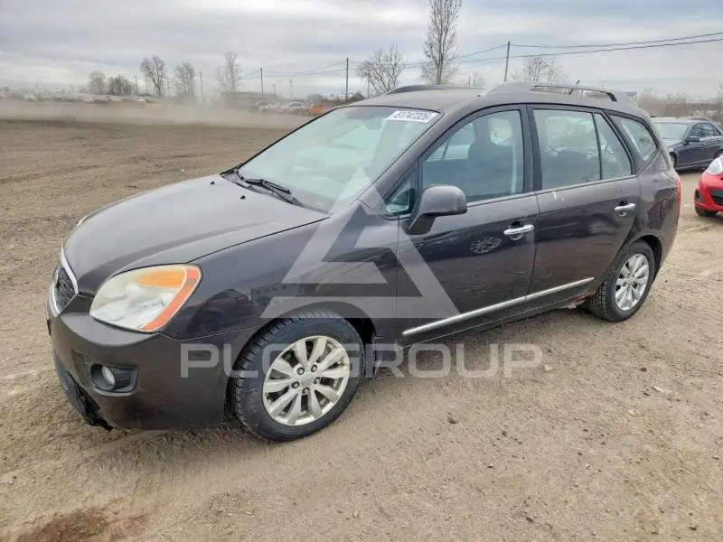 2012 KIA Rondo фото