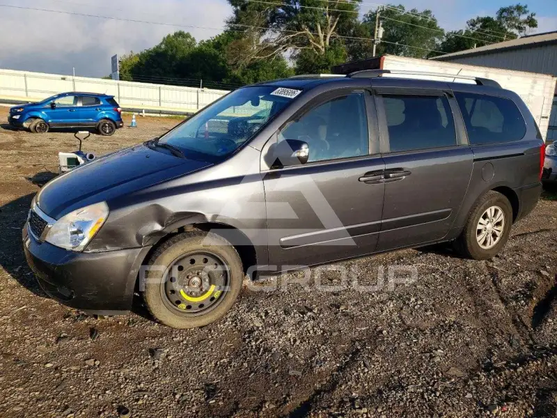 2012 KIA Sedona фото