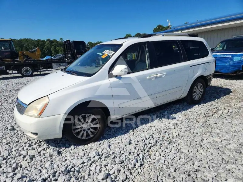 2012 KIA Sedona фото