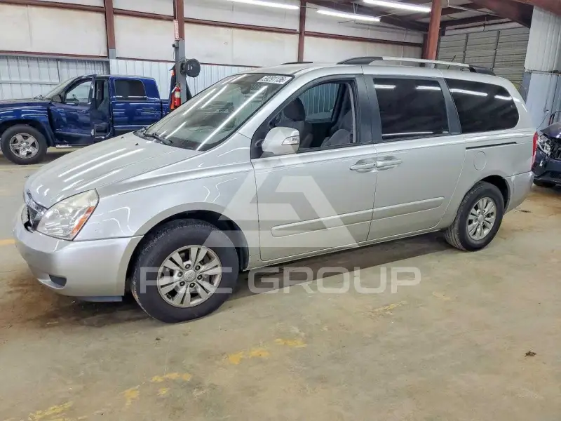 2012 KIA Sedona фото