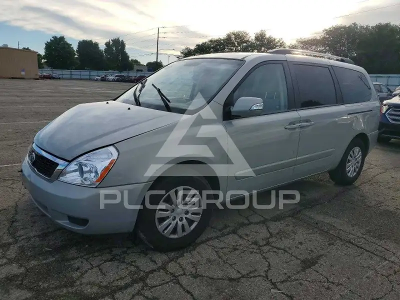 2012 KIA Sedona фото