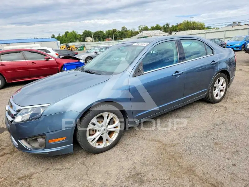 2012 Ford FUSION фото