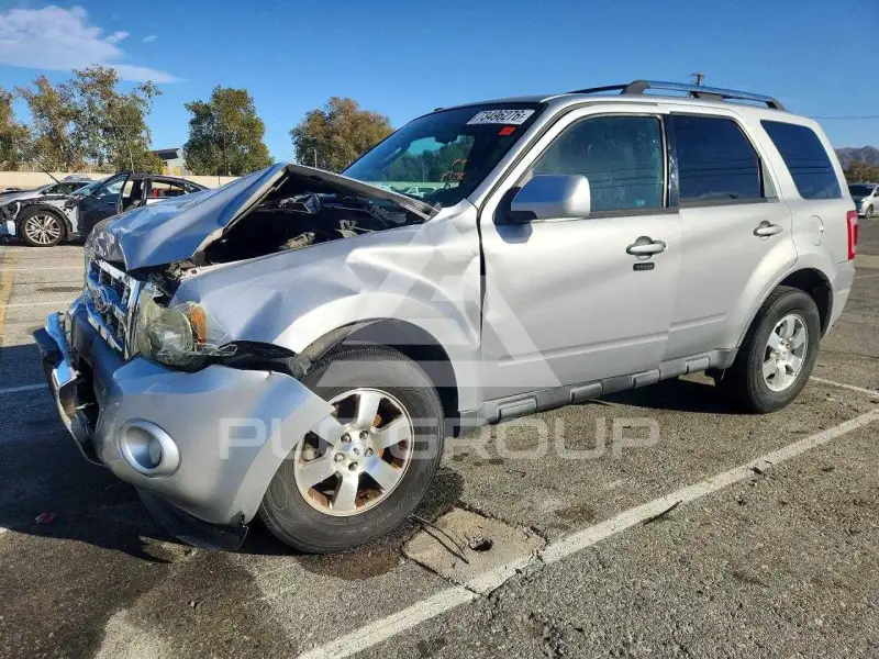 2012 Ford ESCAPE photo