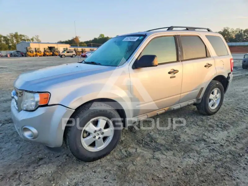 2012 Ford ESCAPE photo