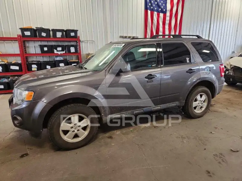2012 Ford ESCAPE photo