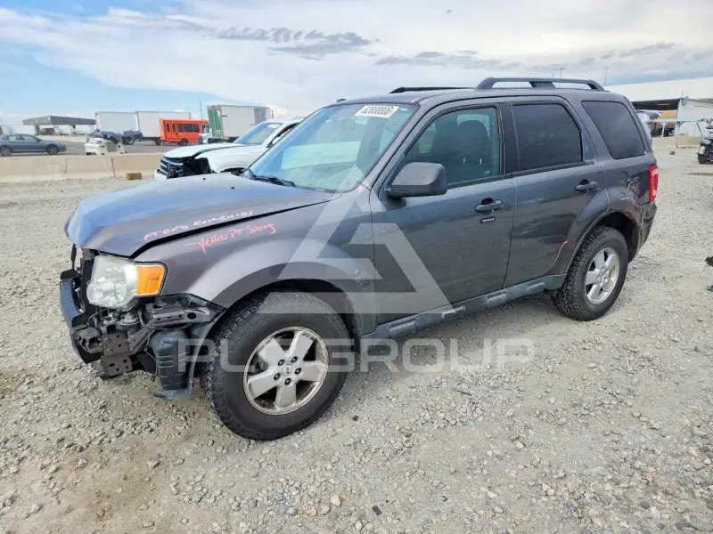 2012 Ford ESCAPE photo