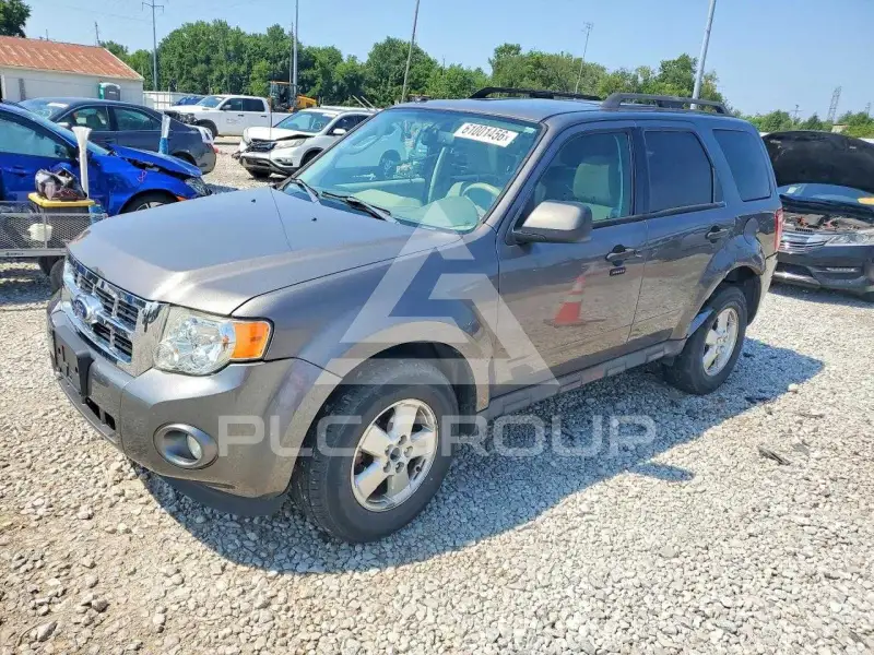2012 Ford ESCAPE photo