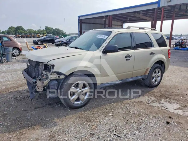 2012 Ford ESCAPE photo