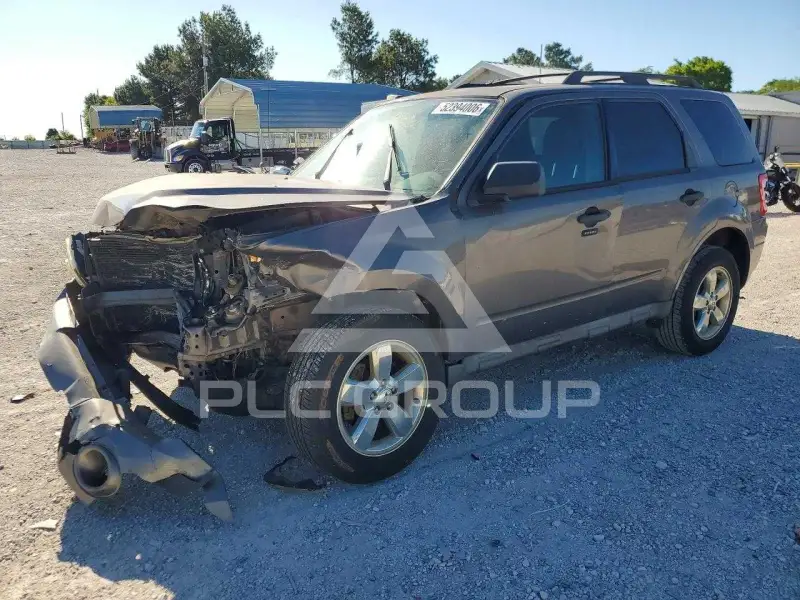 2012 Ford ESCAPE photo