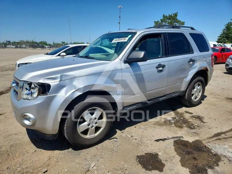 2012 Ford ESCAPE photo