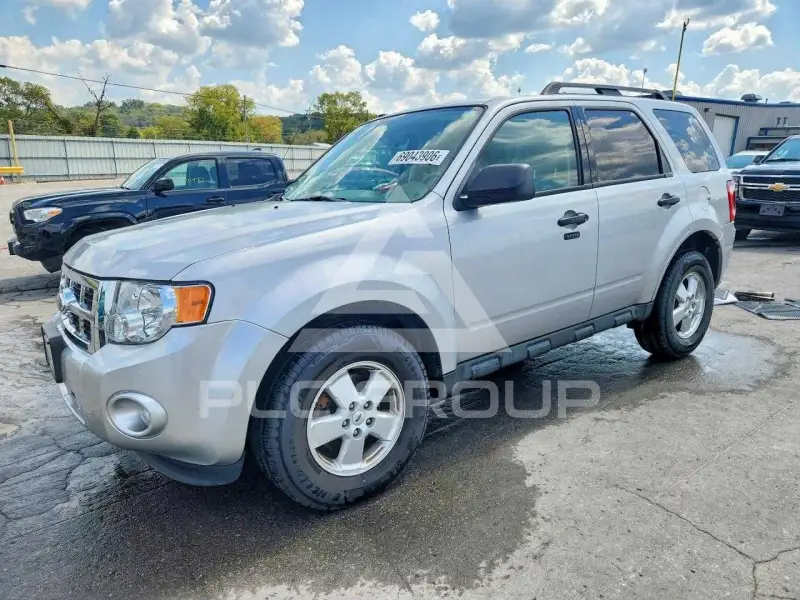 2012 Ford ESCAPE photo
