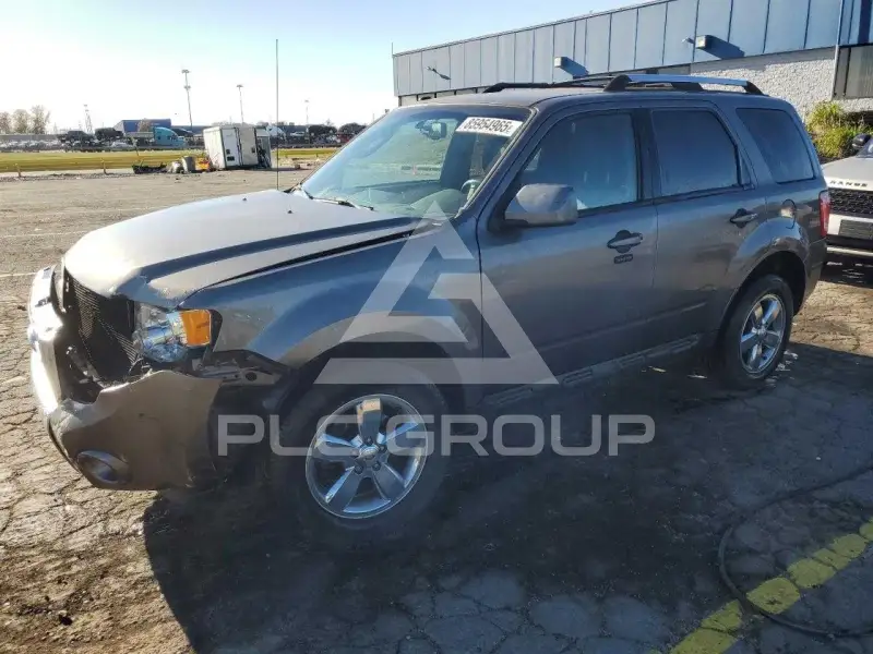 2012 Ford ESCAPE photo