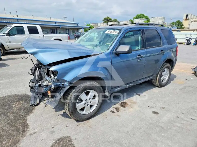 2012 Ford ESCAPE photo