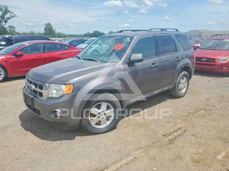 2012 Ford ESCAPE photo