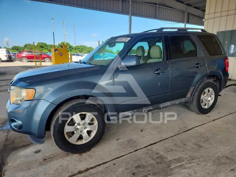2012 Ford ESCAPE photo