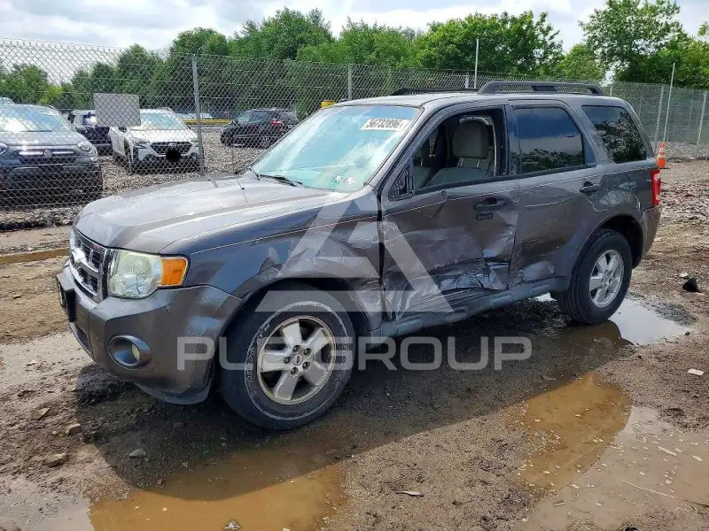 2012 Ford ESCAPE photo
