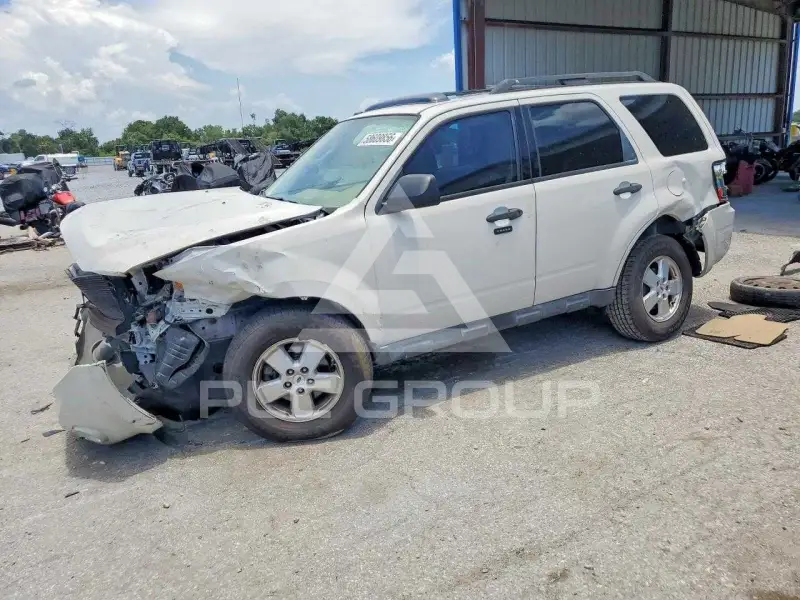 2012 Ford ESCAPE photo